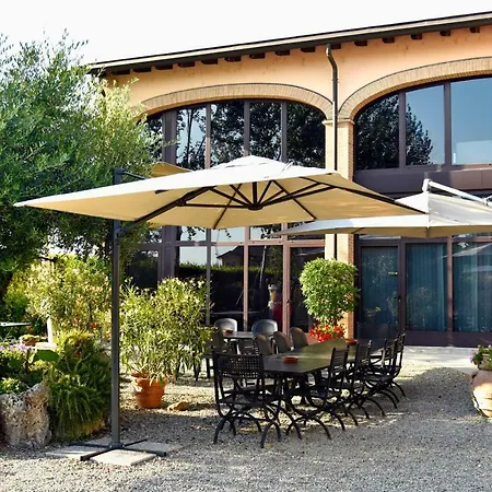 阿加兰德农家乐 *